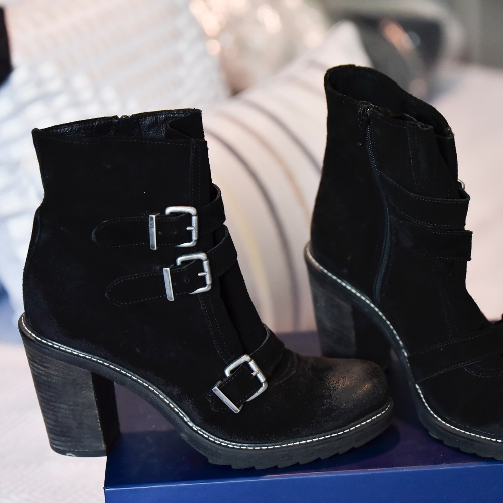Black Suede Short Boots with heel